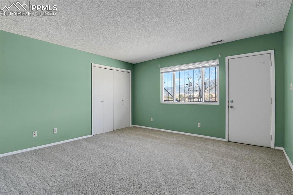 2240 Mesa Road Colorado Springs CO 80904