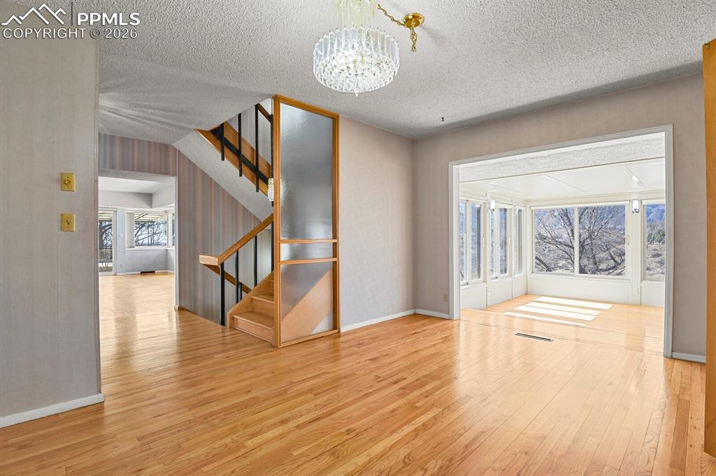 2240 Mesa Road Colorado Springs CO 80904