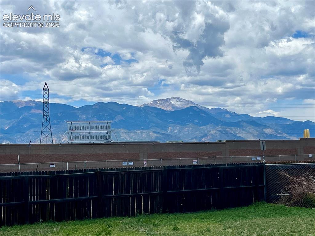 2590 Faulkner Drive Colorado Springs CO 80916