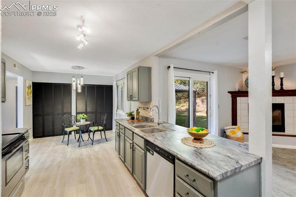 1270 Commanchero Drive Colorado Springs CO 80915