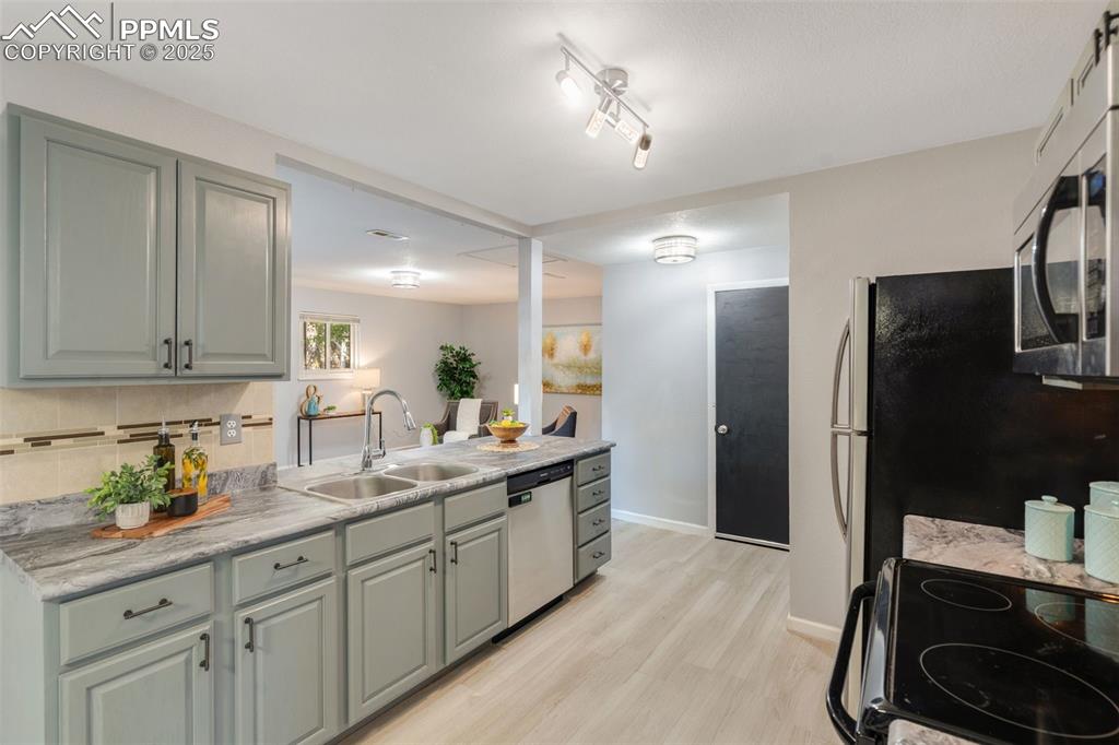 1270 Commanchero Drive Colorado Springs CO 80915