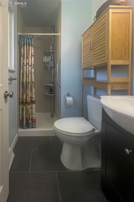 1089 S Johnson Way Lakewood CO 80226