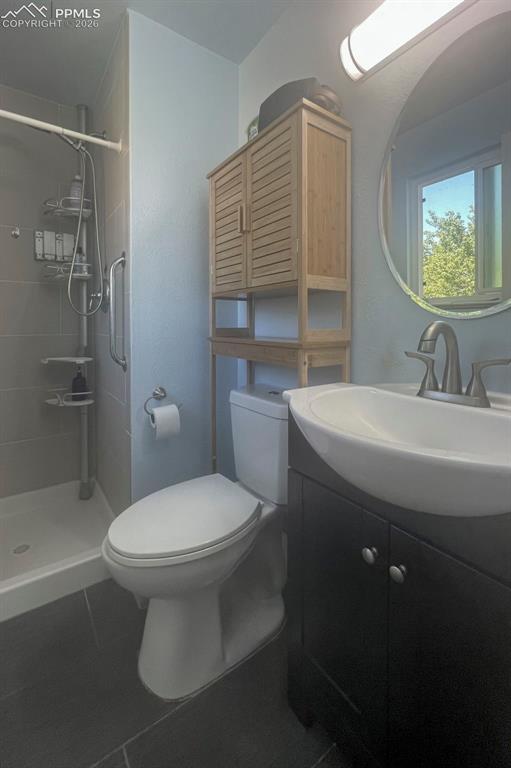1089 S Johnson Way Lakewood CO 80226