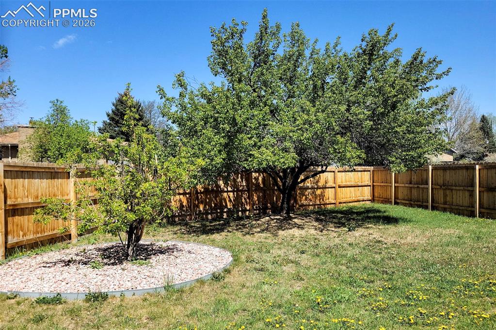 1089 S Johnson Way Lakewood CO 80226