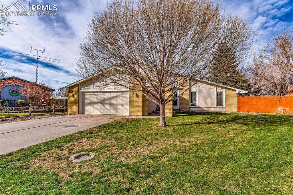 7 Kingsbridge Place Pueblo CO 81001