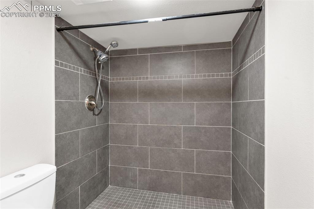 7 Kingsbridge Place Pueblo CO 81001