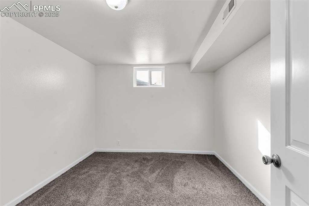 7 Kingsbridge Place Pueblo CO 81001