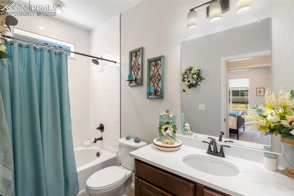 5848 Haster Grove Colorado Springs CO 80927