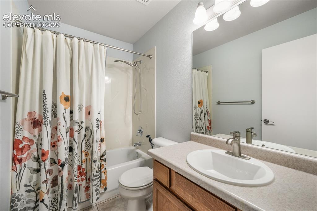 5580 Flag Way Colorado Springs CO 80919