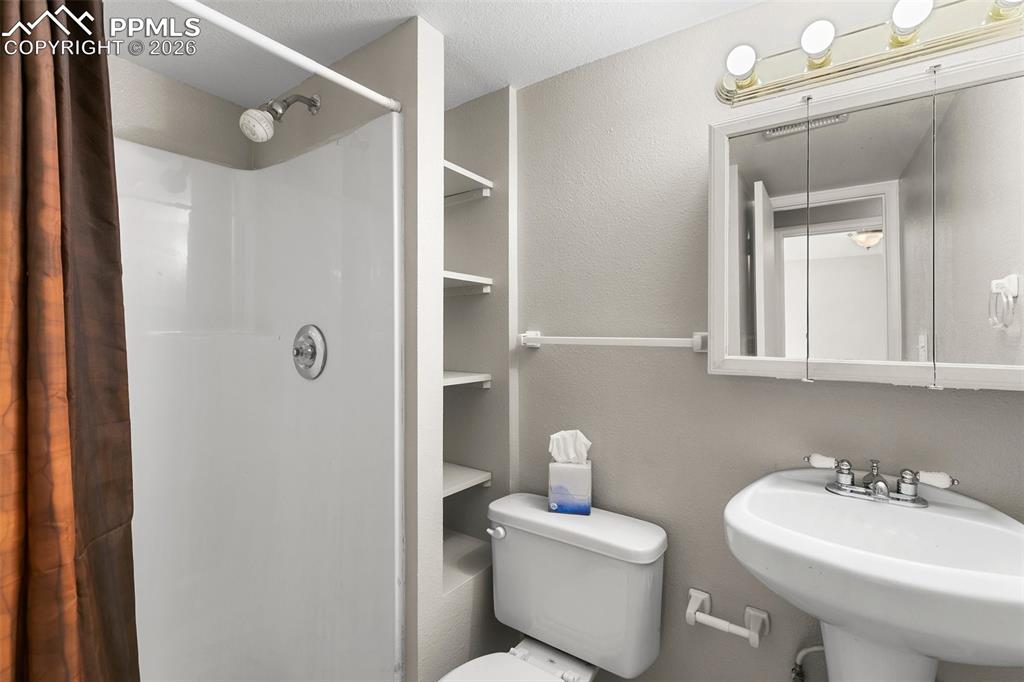 625 Brinn Court Colorado Springs CO 80911