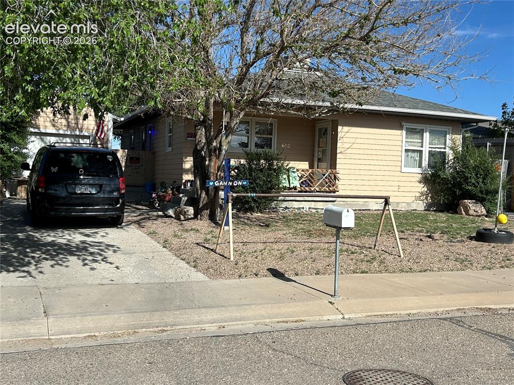 612 Floyd Lane Pueblo CO 81005