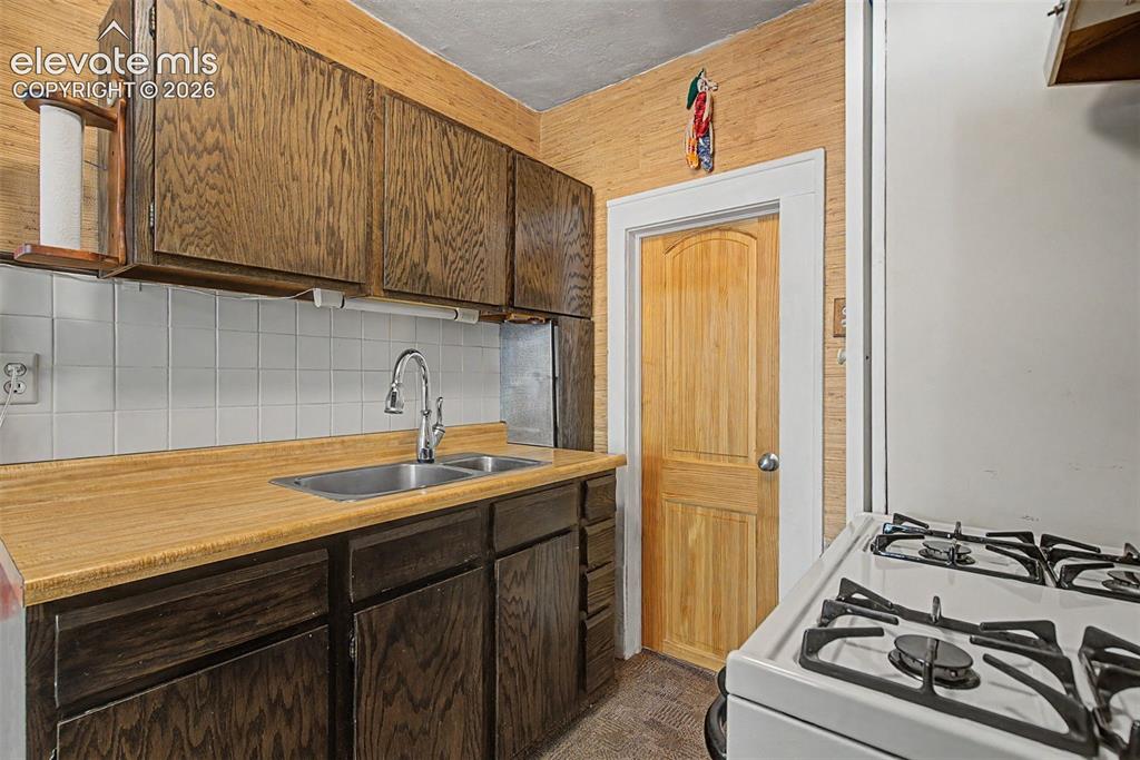 1830 Mesita Court Colorado Springs CO 80905
