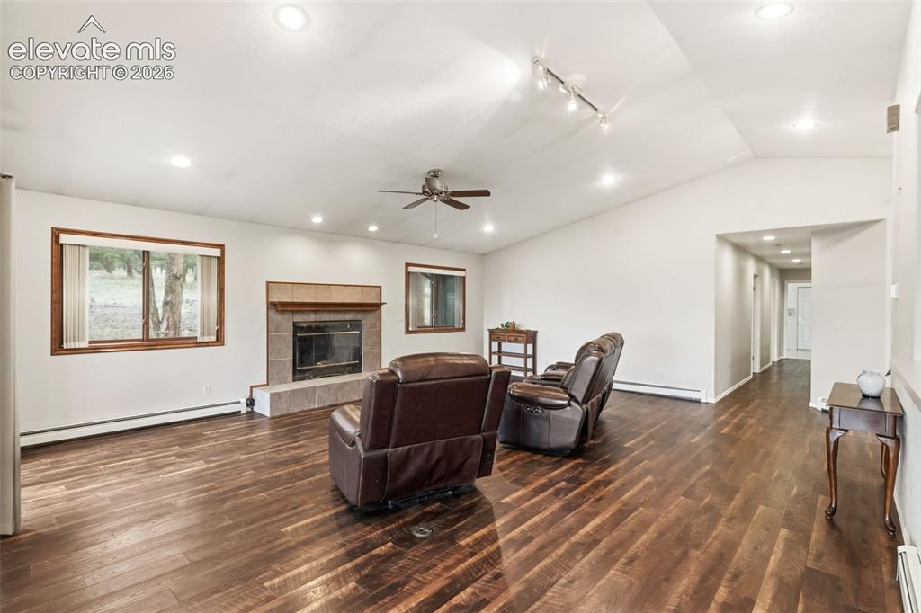 51 Carriage Drive Florissant CO 80816