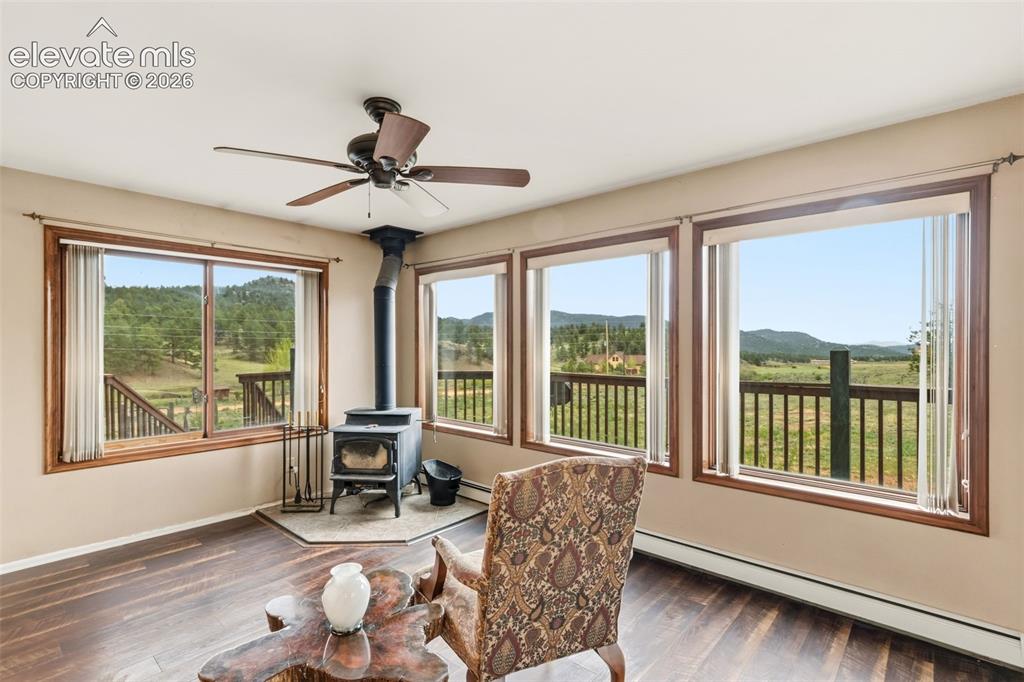 51 Carriage Drive Florissant CO 80816