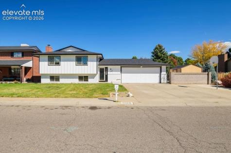 208 Starlite Drive Pueblo CO 81005