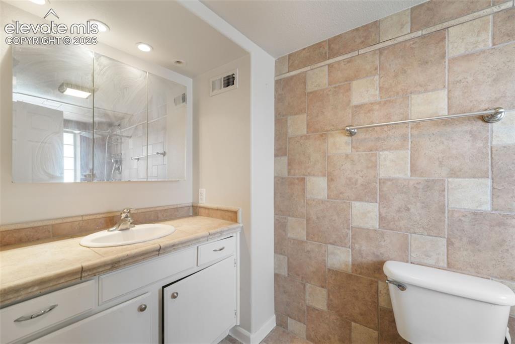 6635 Ocean Avenue Colorado Springs CO 80911