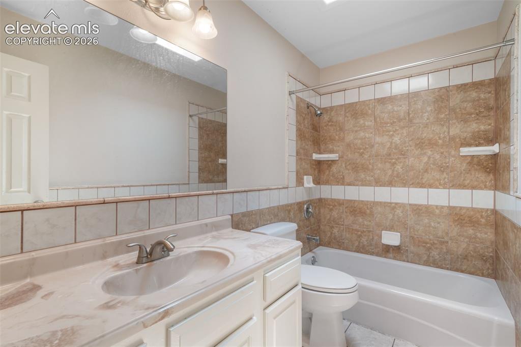 6635 Ocean Avenue Colorado Springs CO 80911