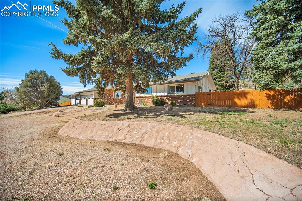 2304 Lazy R Lane Colorado Springs CO 80915