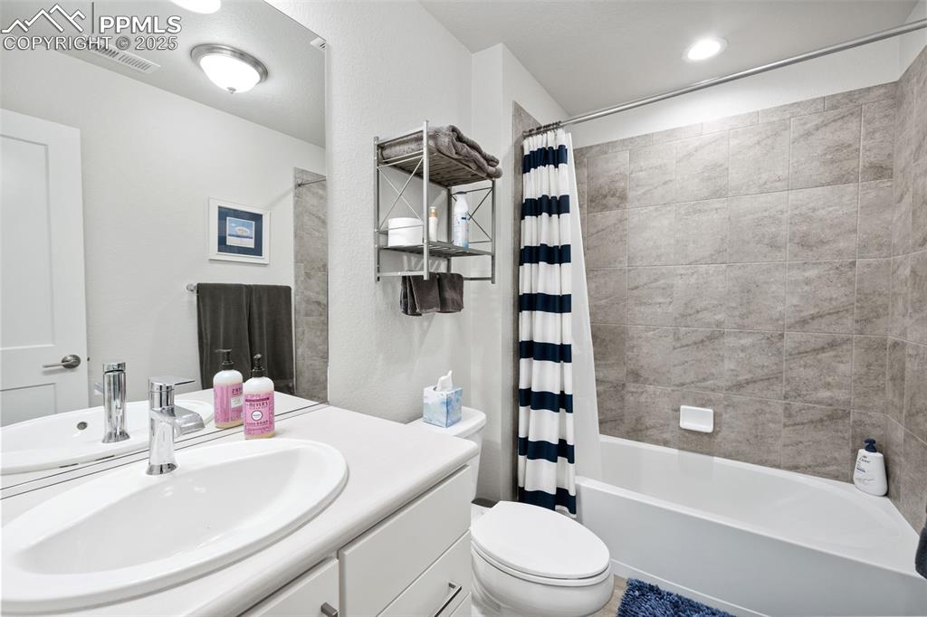 7259 Treebrook Lane Colorado Springs CO 80918