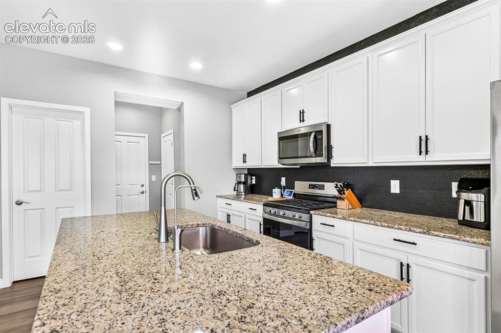 3932 Ryedale Way Colorado Springs CO 80922