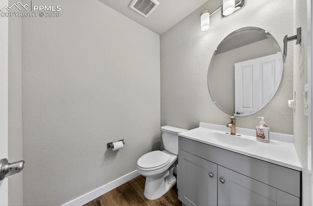 3932 Ryedale Way Colorado Springs CO 80922