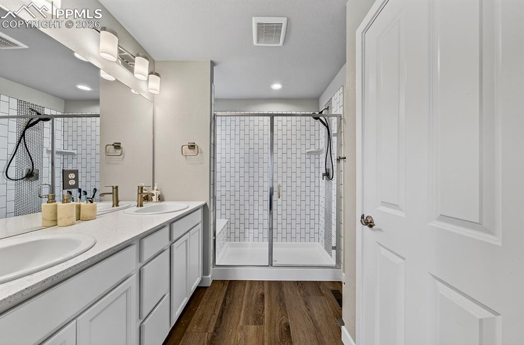 3932 Ryedale Way Colorado Springs CO 80922