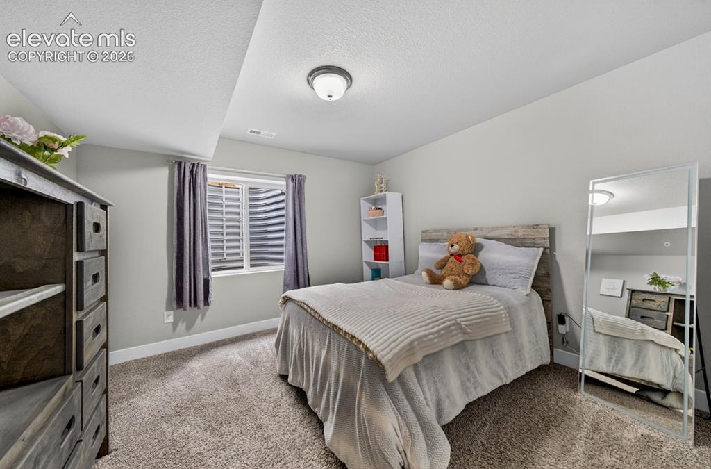 3932 Ryedale Way Colorado Springs CO 80922