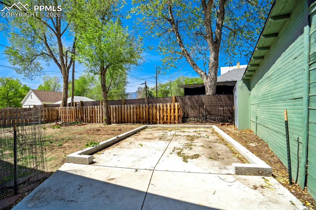 1126 N Corona Street Colorado Springs CO 80903