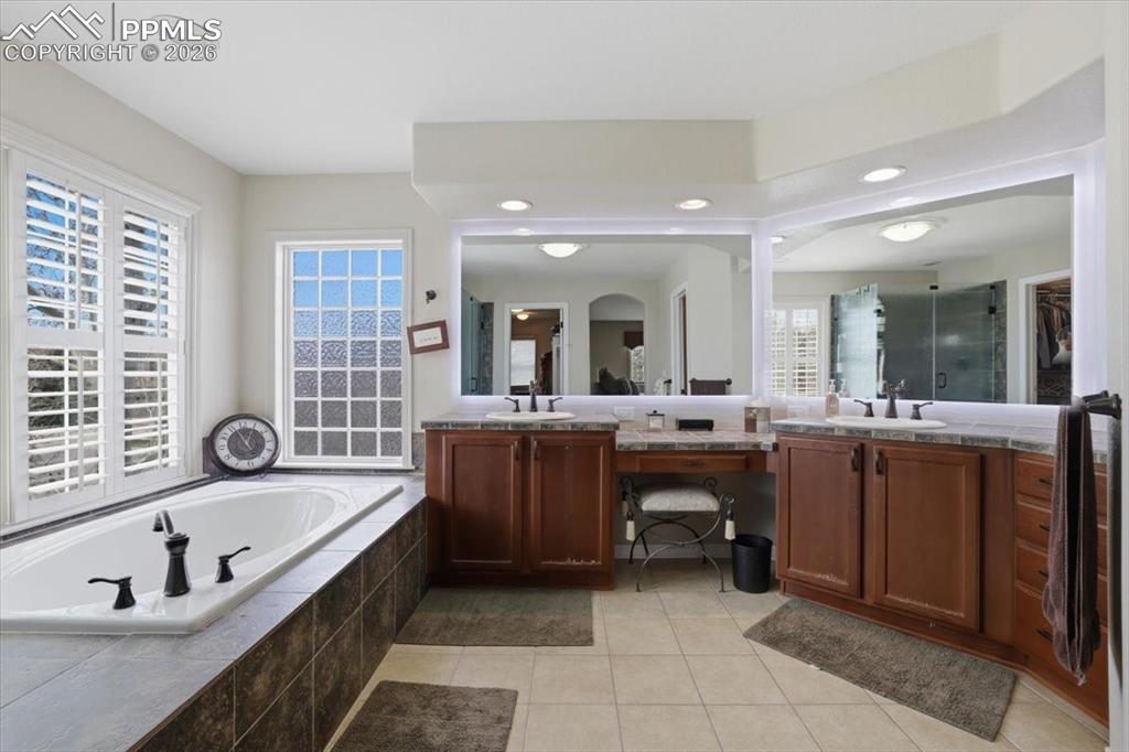 7634 S Duquesne Way Aurora CO 80016