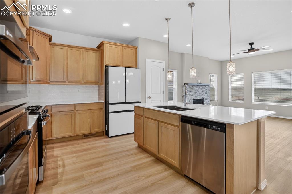 9347 Mayflower Gulch Way Colorado Springs CO 80927