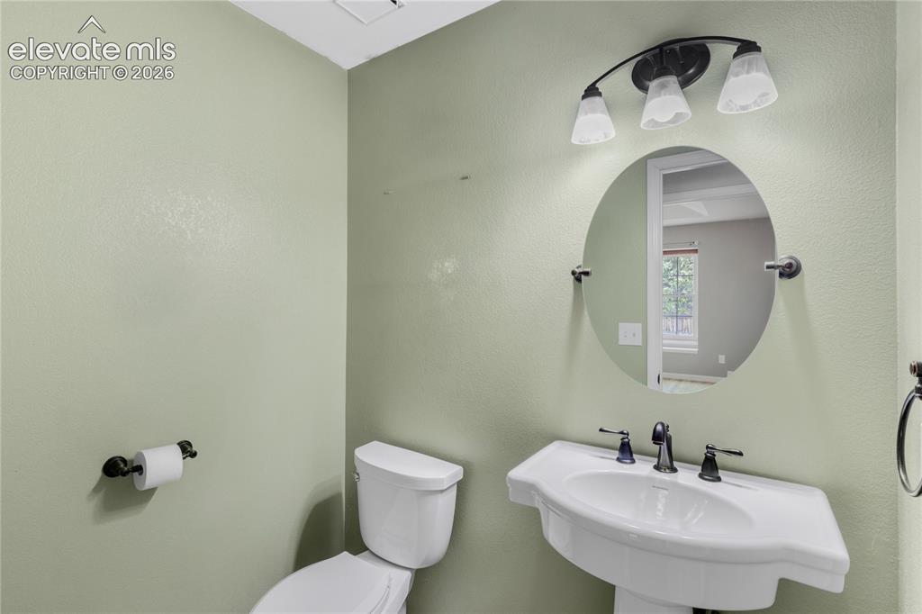 1805 Manning Way Colorado Springs CO 80919