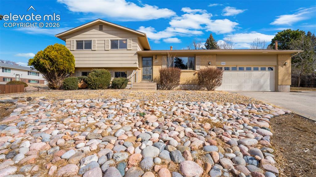 3325 Raindrop Drive Colorado Springs CO 80917