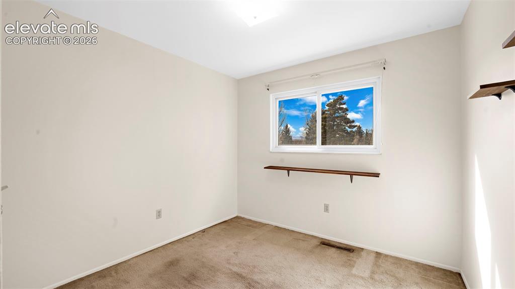 3325 Raindrop Drive Colorado Springs CO 80917