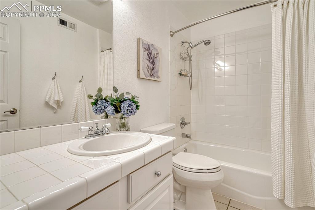 2753 Marston Heights Colorado Springs CO 80920