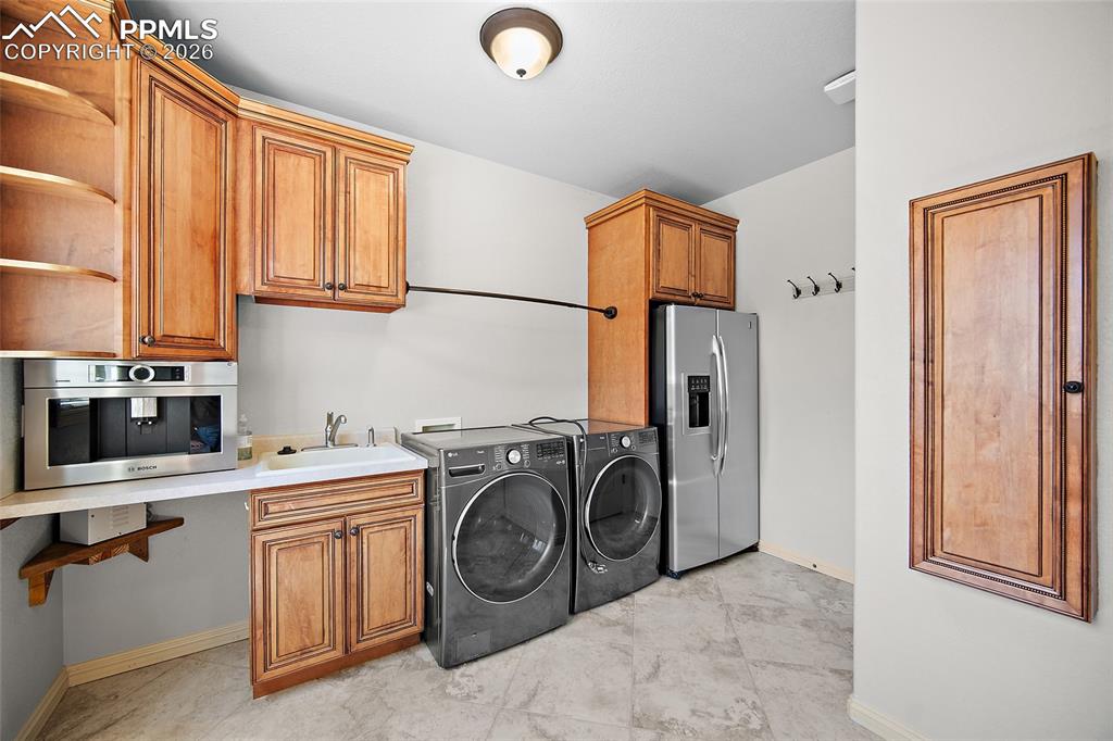 4961 High Forest Road Colorado Springs CO 80908