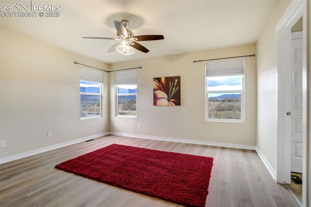 1073 Antrim Loop Colorado Springs CO 80910