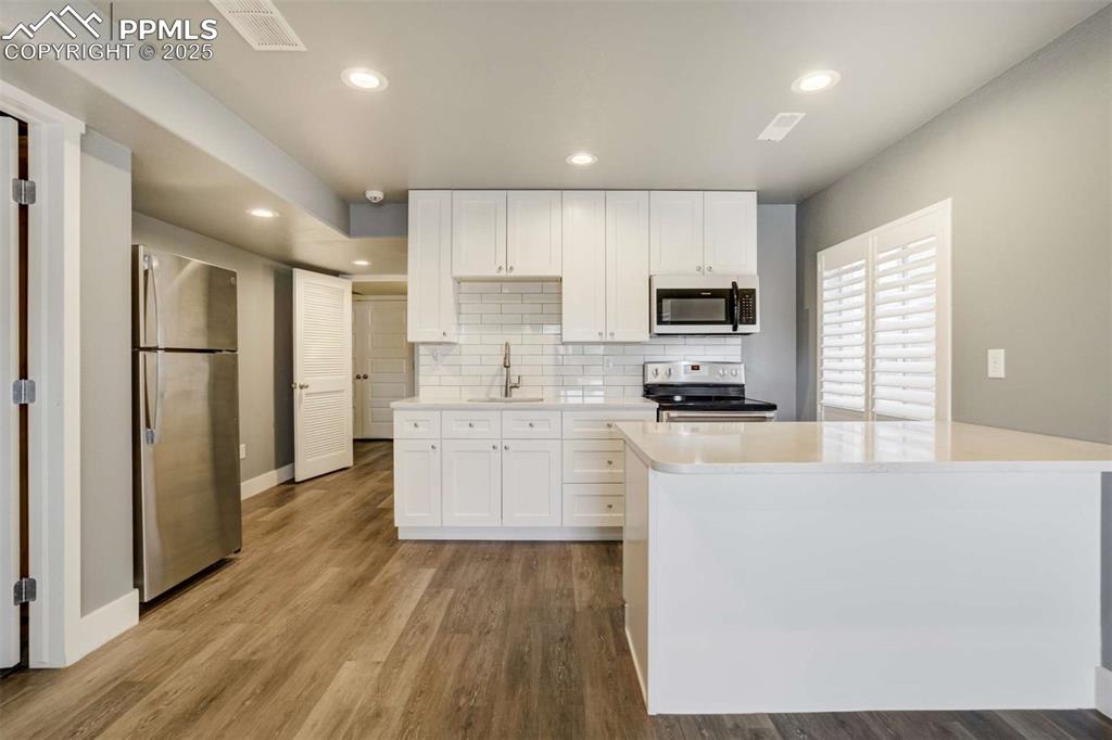 1073 Antrim Loop Colorado Springs CO 80910