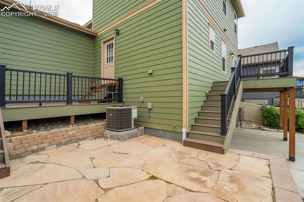 1073 Antrim Loop Colorado Springs CO 80910