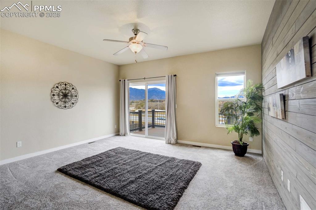 1073 Antrim Loop Colorado Springs CO 80910