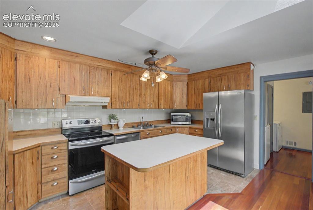 1118 Acacia Drive Colorado Springs CO 80907