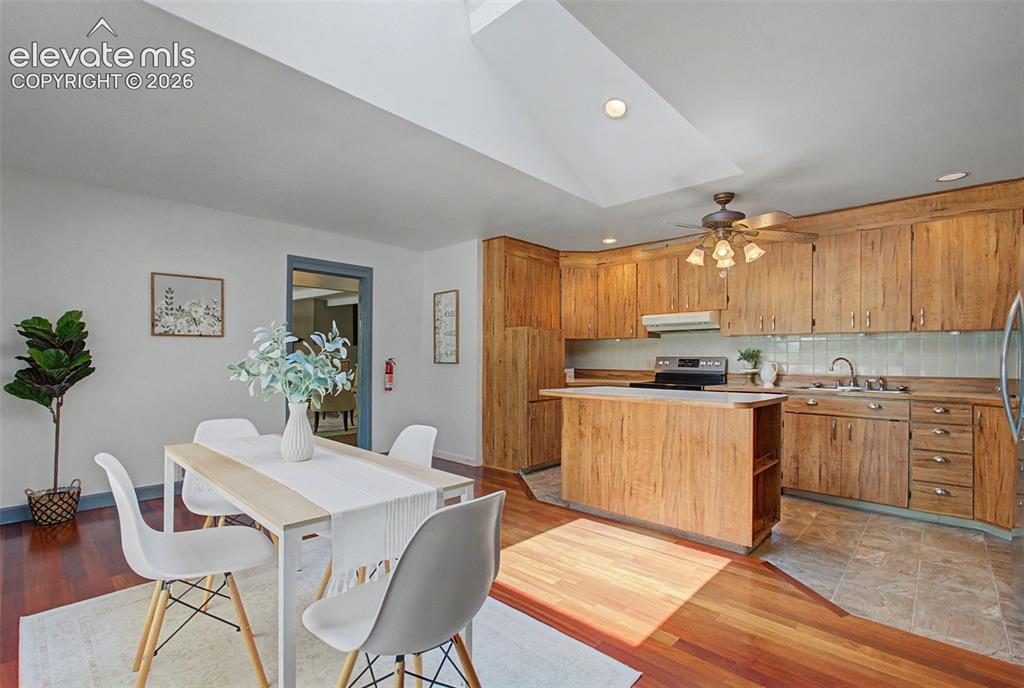 1118 Acacia Drive Colorado Springs CO 80907