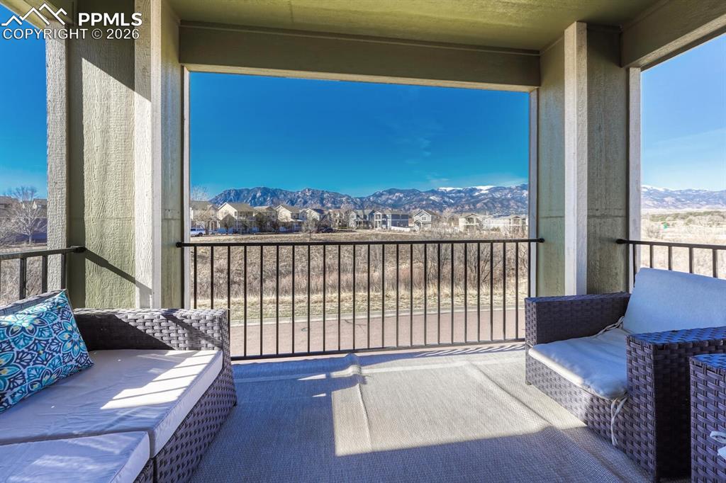 898 Antrim Loop Colorado Springs CO 80910