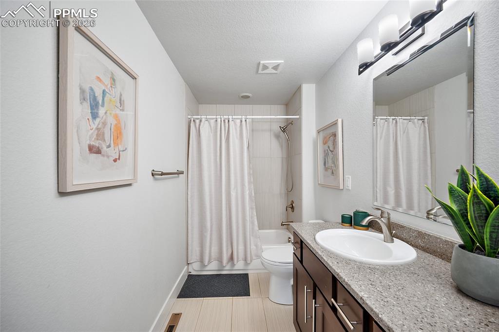 7814 Pinfeather Drive Fountain CO 80817