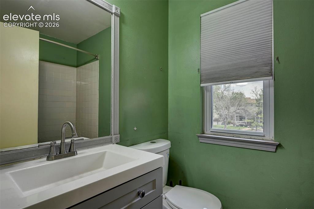 1695 Leoti Drive Colorado Springs CO 80915