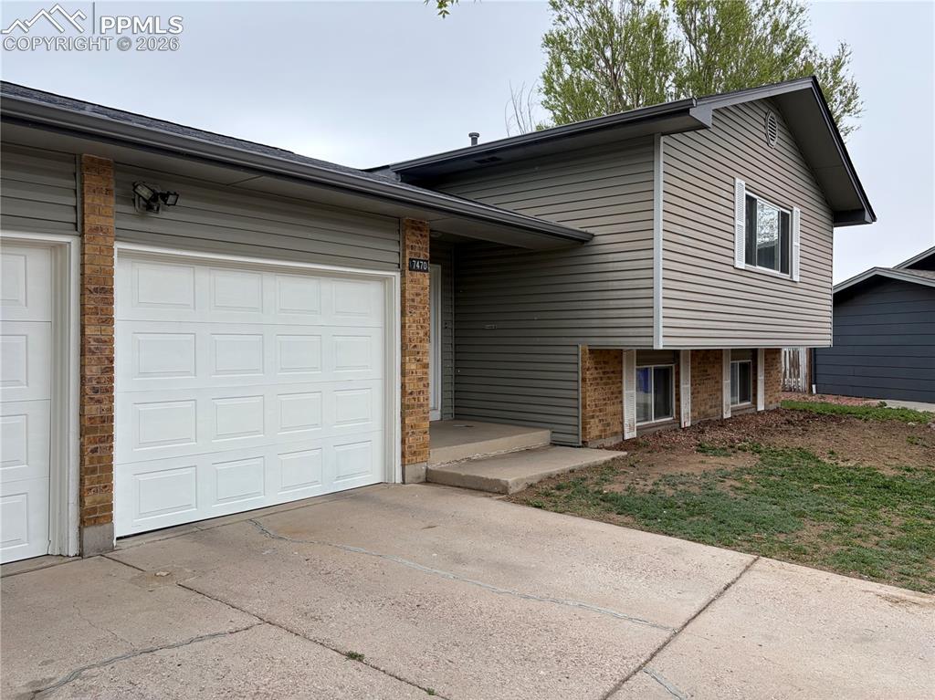 7470 Dove Creek Circle Colorado Springs CO 80911