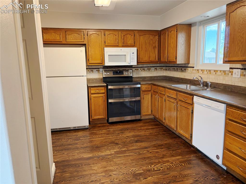 7470 Dove Creek Circle Colorado Springs CO 80911