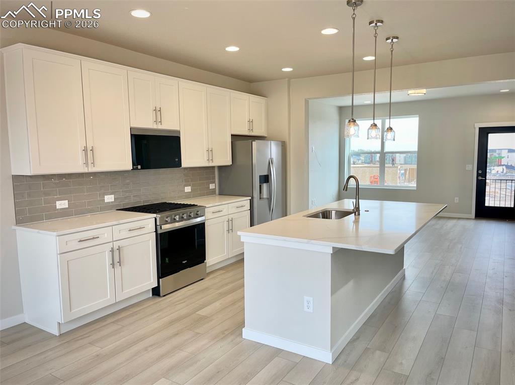 6142 Ellipse View Colorado Springs CO 80922