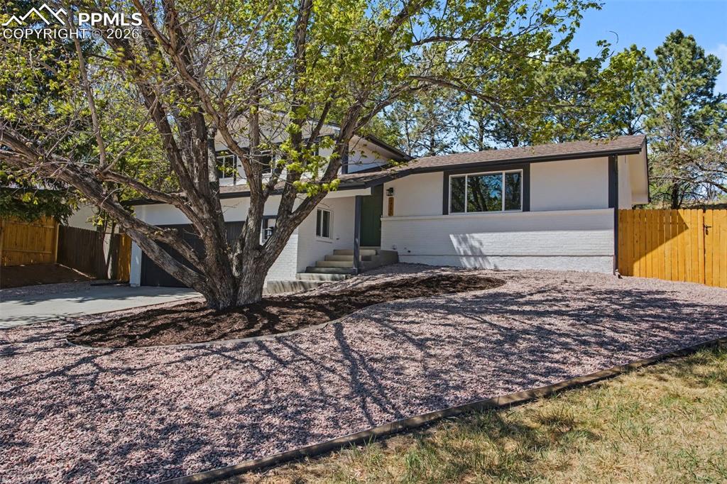 2755 Villa Loma Drive Colorado Springs CO 80917