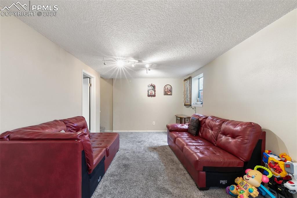 4202 Whittier Drive Colorado Springs CO 80910