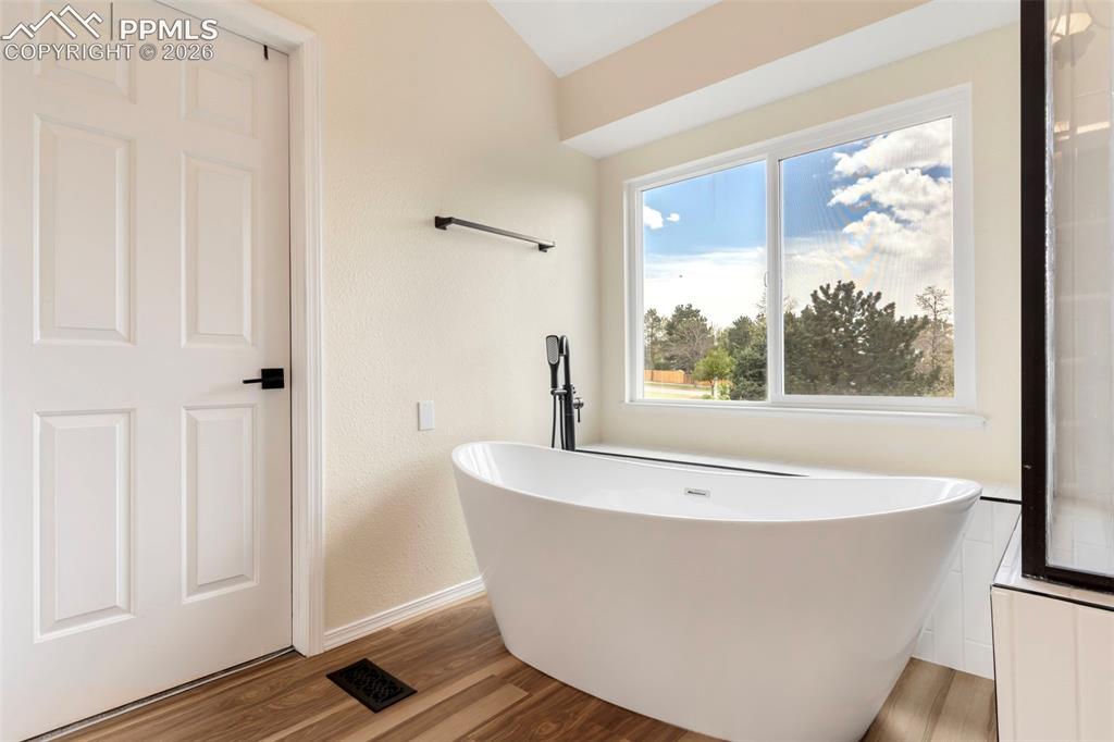 2725 Helmsdale Drive Colorado Springs CO 80920